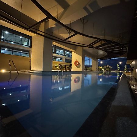 Grand Riviera Suites Manila Eksteriør billede