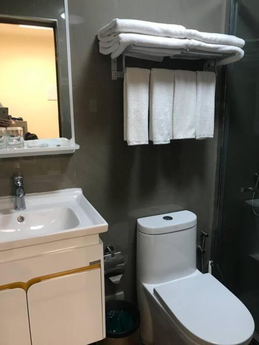 Grand Riviera Suites Manila Eksteriør billede