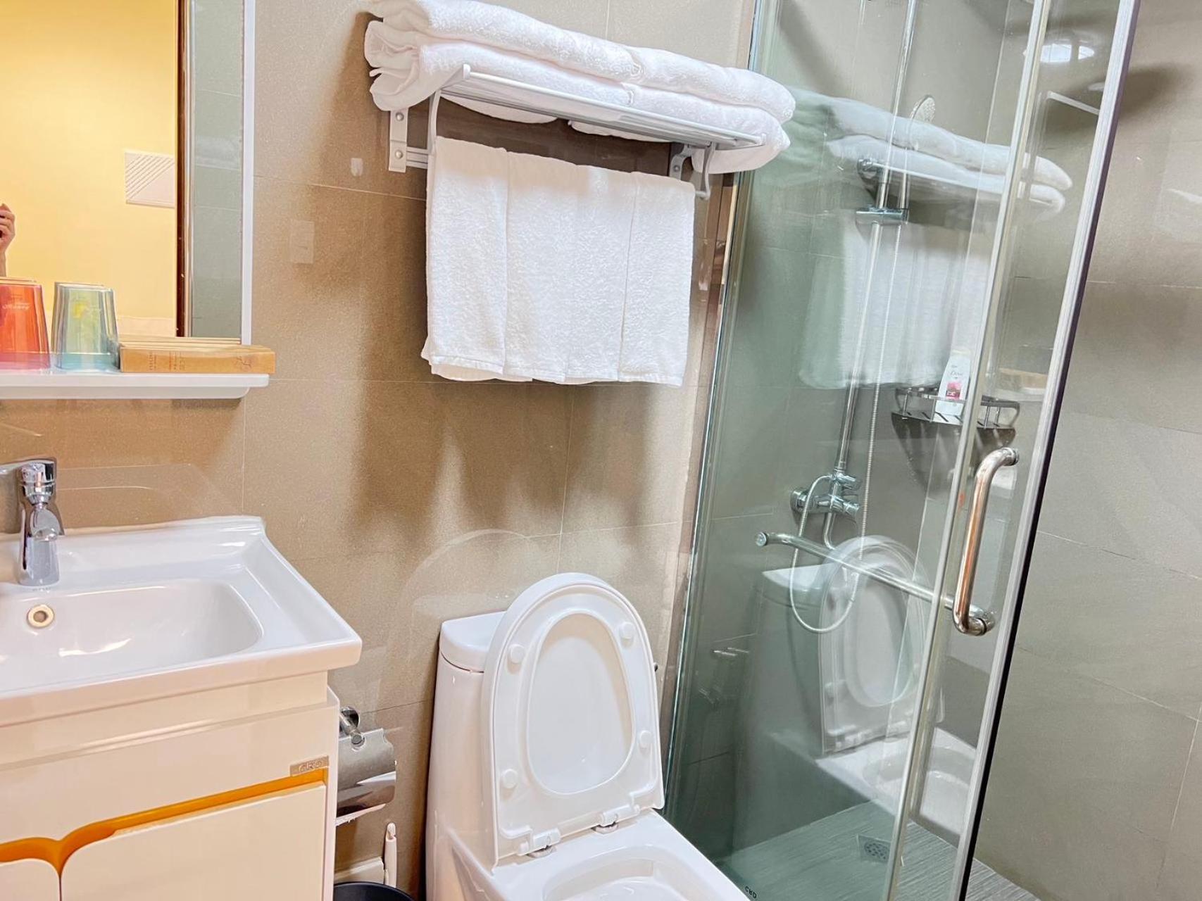 Grand Riviera Suites Manila Eksteriør billede