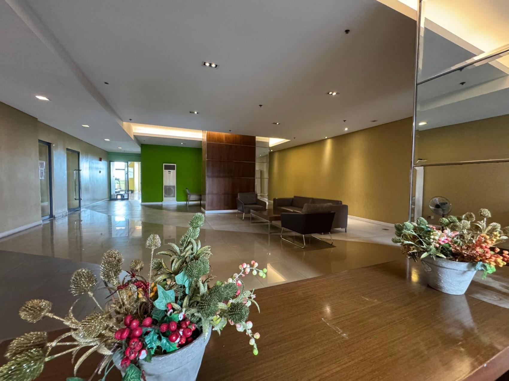 Grand Riviera Suites Manila Eksteriør billede