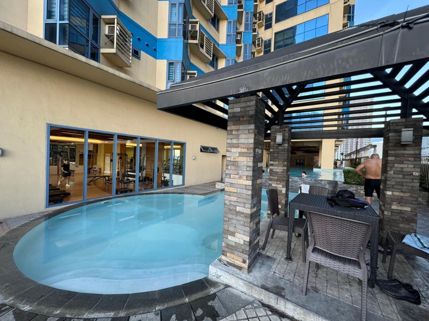 Grand Riviera Suites Manila Eksteriør billede